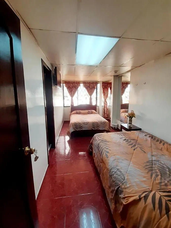 Hostal Nayla Quito Gasthof